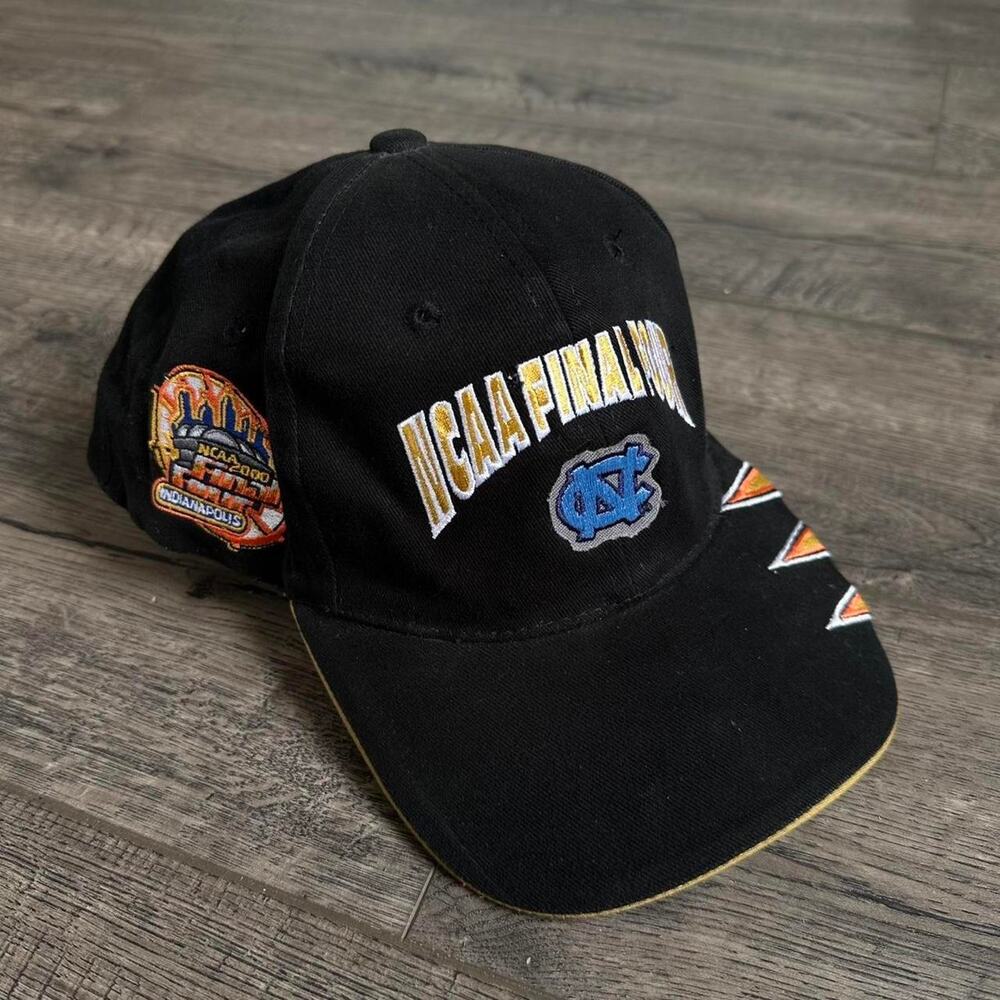 Vintage 2000 NCAA North Carolina Final Four College SnapBack